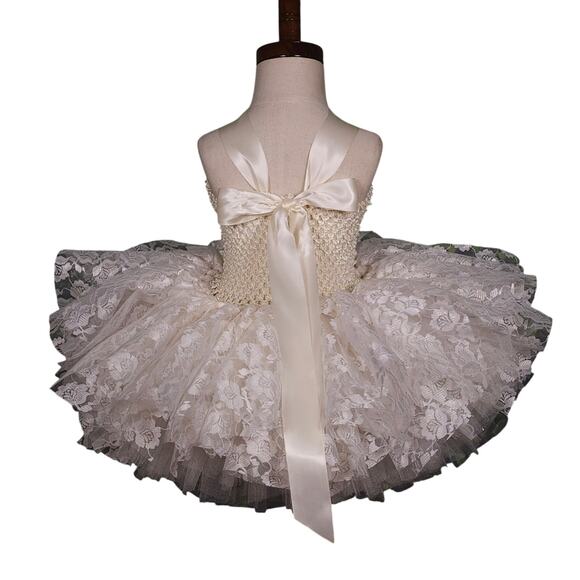 BLACK FRIDAY SALE - Ivory Lace TuTu Dress w/ Matching Headband NWT Size 2T - 3T - Picture 4 of 16